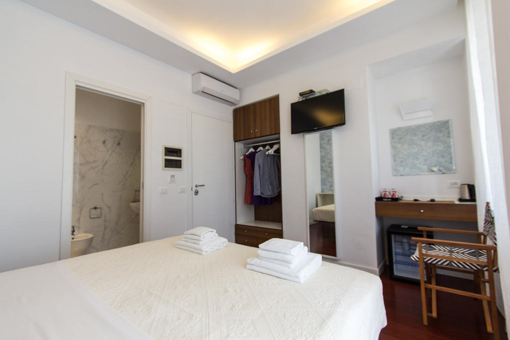 Relais Star Of Trastevere Рим Екстер'єр фото